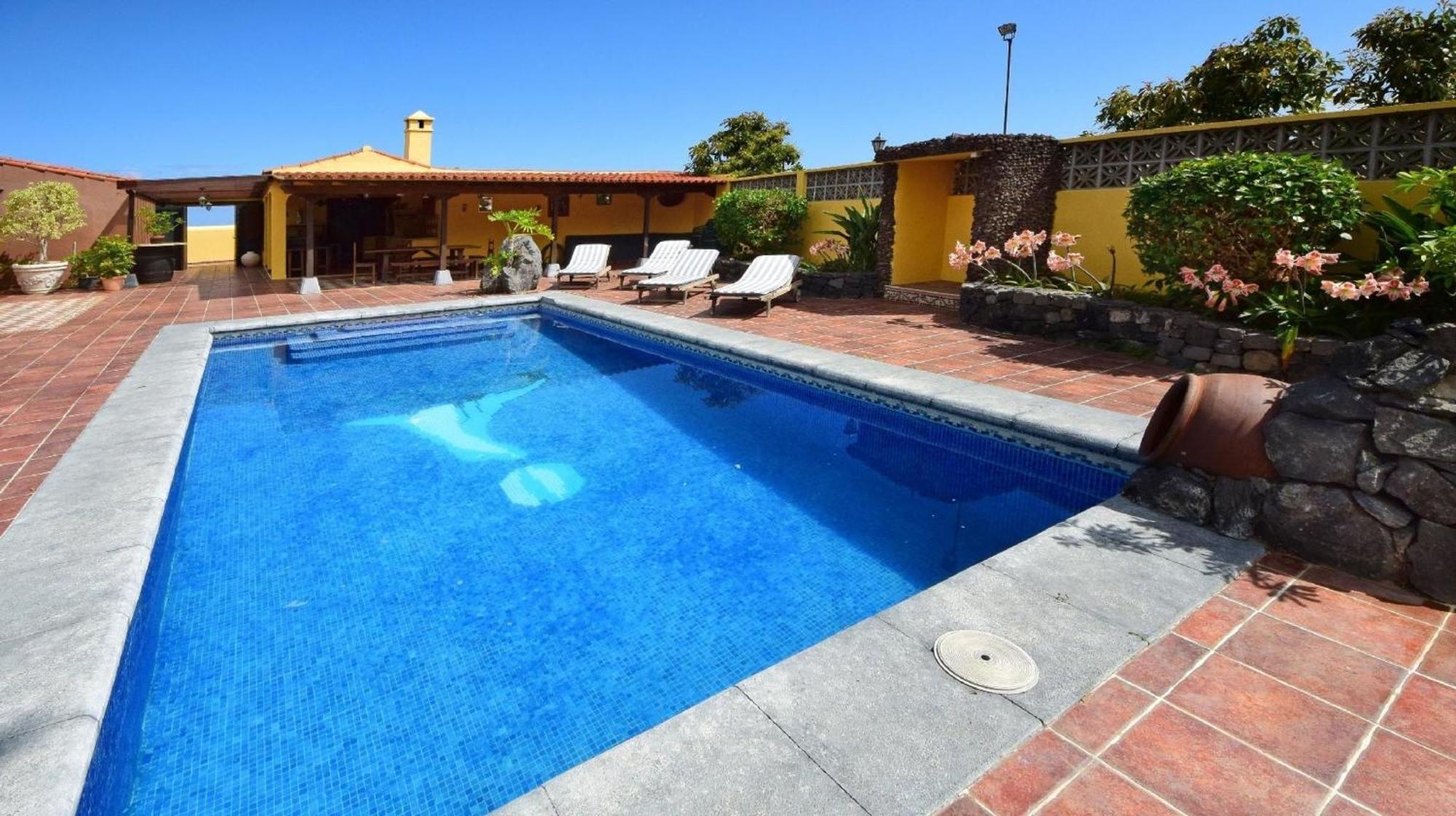 Holiday home Haus Alina Mit Beheizbarem Privatpool Und Barbecue *