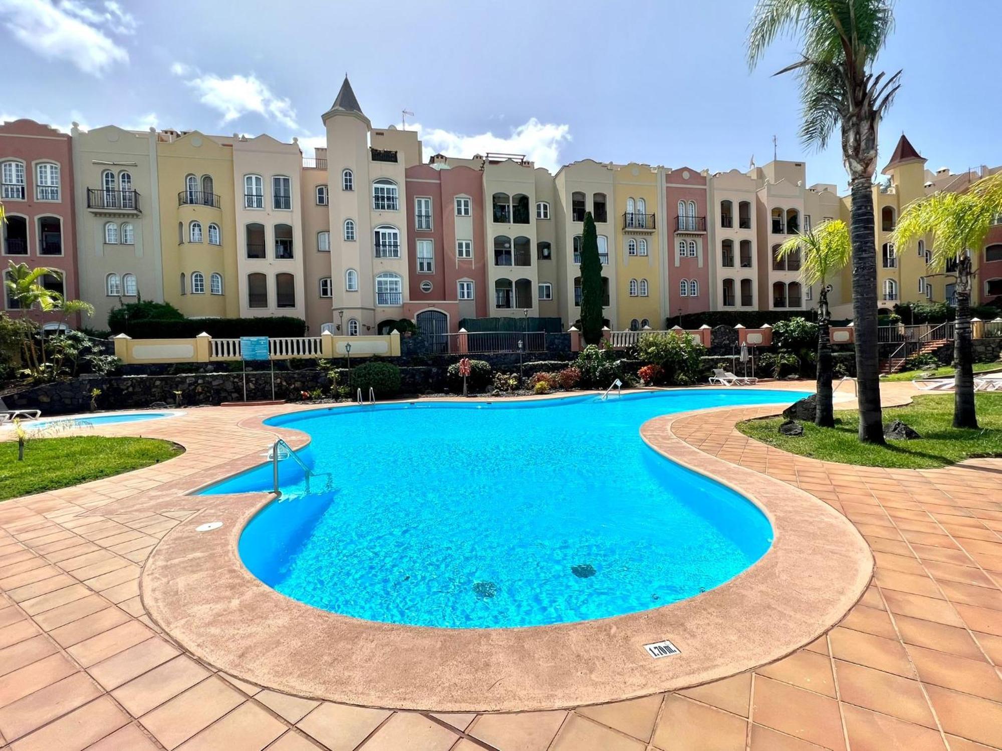 Apartamento Con Piscina, Free Wifi Y Barbacoa En Santa Ursula, Tenerife * Puerto de la Cruz (Tenerife)