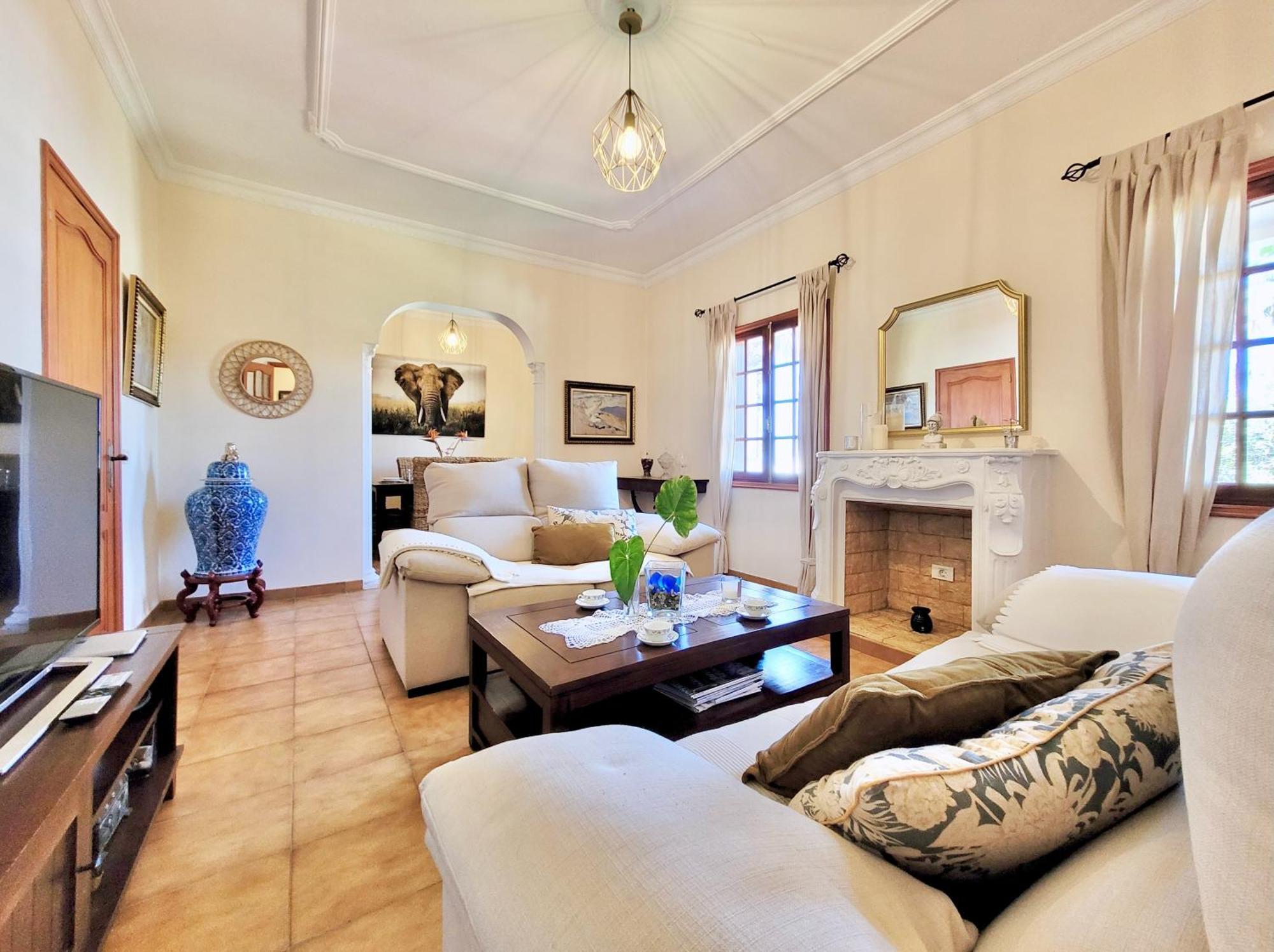 Casa Mari Holiday home