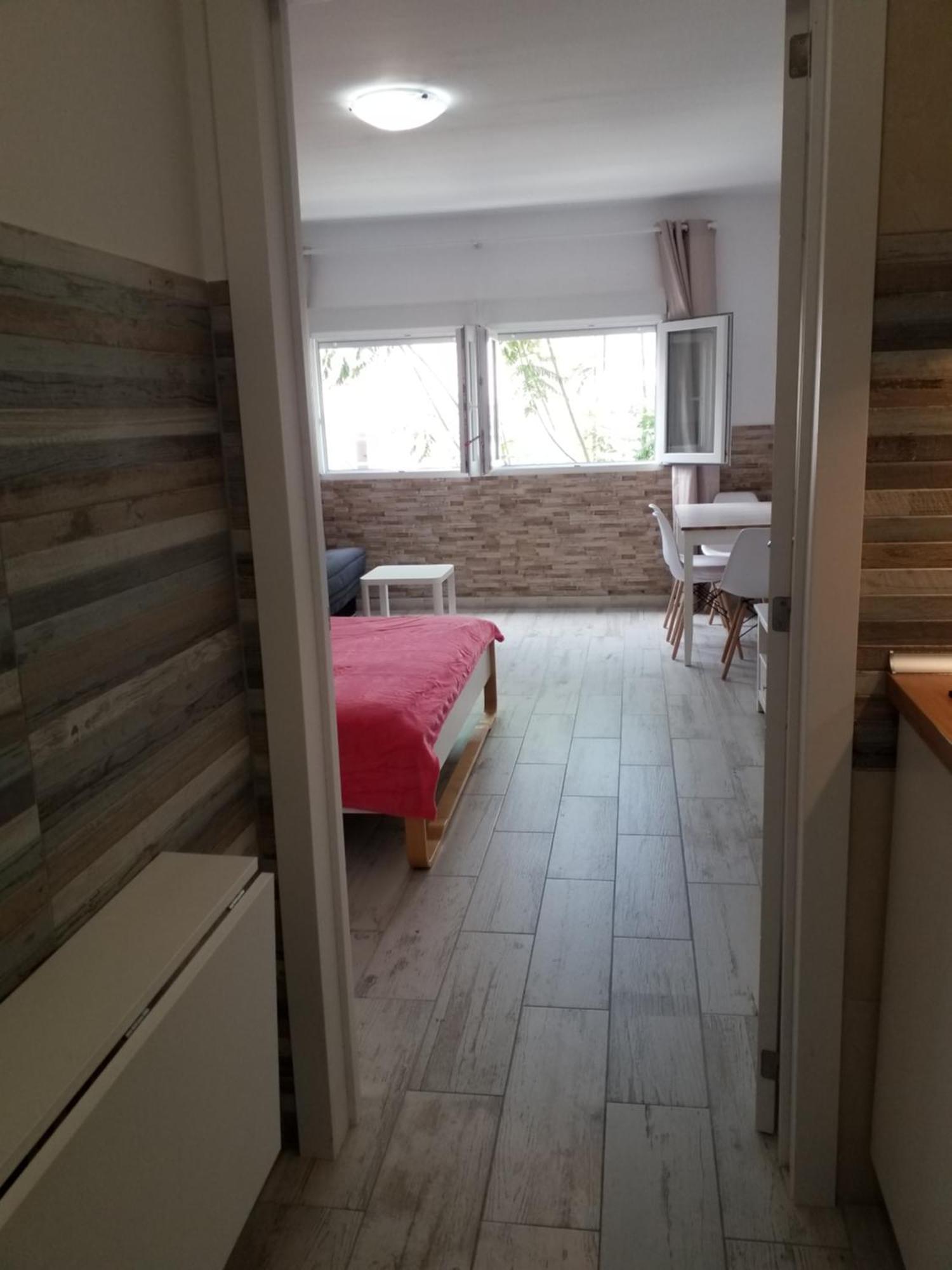 Apartment Designer 1 Bedroom White Tree 2 Minutes To The In The Center, Puerto De La Cruz, Tenerife