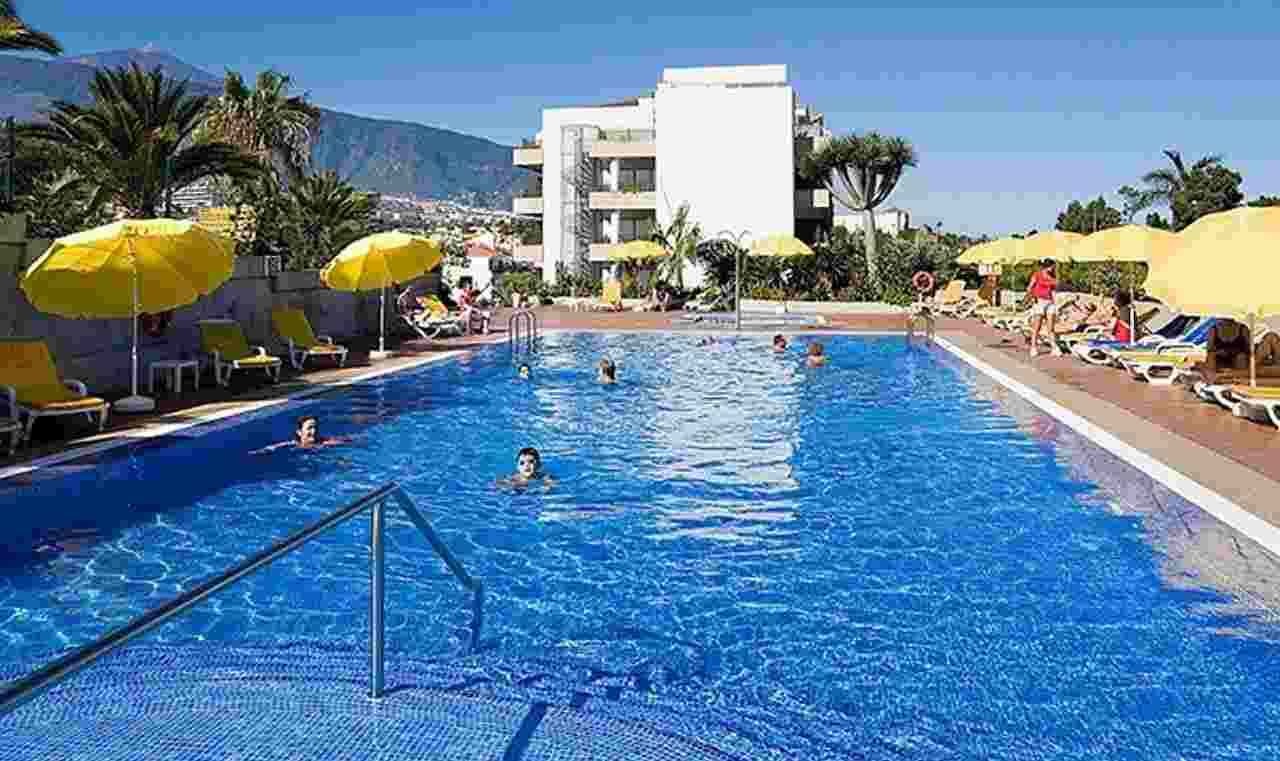 Hotel Fergus 4*